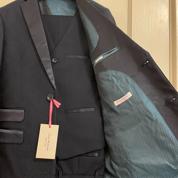 Isaac Mizrahi Boy’s Navy Satin 3 Piece Lapel Suit size 14 - Picture 3 of 5